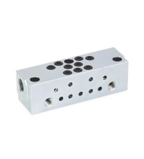 563447
