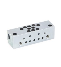 563451